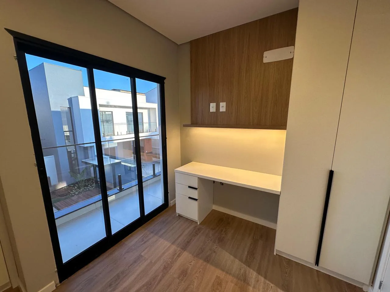 Vila Lima 1, quarto/escritório